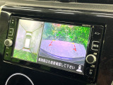 【アラウンドビューモニター】専用のカメラにより、上から見下ろしたような視点で360度クルマの周囲を確認することができます☆死角部分も確認しやすく、狭い場所での切り返しや駐車もスムーズに行えます。