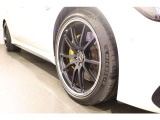 お気軽にお問い合わせください。Tel:075-325-0440 Mobile:070-2313-8676  中古車担当:時女まで