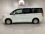 購入後も自社指定整備工場完備でお客様の愛車をしっかりサポート致します!御納車時には安全かつ安心してお乗り頂けるようホンダ専門知識を持つ整備スタッフが点検・整備・装備も説明をしてお渡ししております。