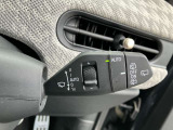 Emergency Service 365日24時間体制で、万一の故障などのトラブルに対応。応急処置のアドバイスのみならず、保証期間中は出張修理やレッカーなどの手配、さらにはお客様の代替交通手段やホテルの確保を行います。