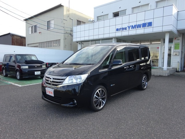 セレナ 2.0 20G S-HYBRID 