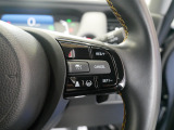 【クルーズコントロール】高速道路などでアクセルを操作しなくても設定速度で走行可能です。 ロングドライブ時にとても便利です。
