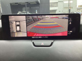360度ビューモニター 4つのカメラで前後左右、俯瞰映像を表示、ドライバーからは見えない領域の危険認知をサポートするシステム搭載!
