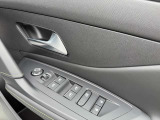 専任の研修を受け熟練したメカニックが大切にご納車整備させていただきます。アフターメンテナンス・ご遠方のメンテナンス・カスタム等なんでもご相談ください!