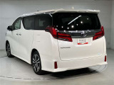 その他にも各種保険、お車の買取(T-UP)、JAF、TSカード、携帯電話などの取扱いをしております。詳しくはスタッフにお尋ねください。