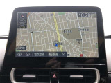 トヨタ純正メモリーナビ装着車。 大型画面で見やすく使いやすいですよ。 トヨタ純正ならではの、シンプル・カンタン操作です。