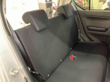 余裕のある運転席ですので、快適なドライブをお楽しみいただけます。
