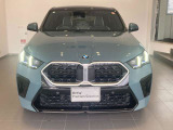 BMW代表的な特徴のキドニーグリル。BMWのすべてのモデルに採用され、BMWらしさを強調しております。