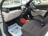 ◇助手席◇座り心地が良いシートなので長時間の運転でも快適にお過ごしいただけます。掲載箇所以外にご希望の写真がございましたらお気軽にお問い合わせ下さい。