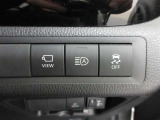 急なハンドル操作や滑りやすい路面で旋回するときに横滑りを抑え、車両を安定させるシステム付いてます。