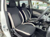 お車の販売と共に、自動車保険もご紹介しております。 弊社取り扱い会社と同じであれば日産独自のサービスもあります。