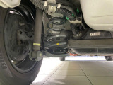 お車を安心してお乗りいただく為には、足回りの定期点検が欠かせません。サービスサポート(有償保証)では無料点検もご提供しており、安心のカーライフをお過ごしいただけるサポート体制が整っています。