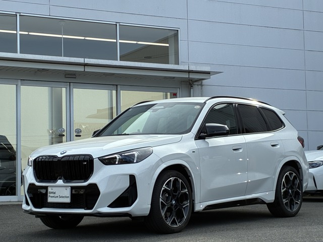 X1 M35i xドライブ DCT 4WD 