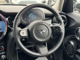 こちらのお車はMINI NEXT鶴ヶ島に展示中です。☆お問合せをお待ちしてます!