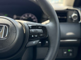 ハンドル右側スイッチは、ホンダセンシングの機能の一つ、「アダプティブクルーズコントロール」です。