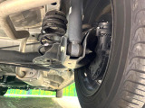 お車を安心してお乗りいただく為には、足回りの定期点検が欠かせません。サービスサポート(有償保証)では無料点検もご提供しており、安心のカーライフをお過ごしいただけるサポート体制が整っています。