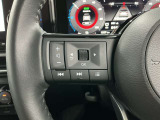 【ステアリングスイッチ】運転中に前方から目線をそらすことなくオーディオ等の操作が可能な便利機能!安心&快適なドライブを演出してくれます。