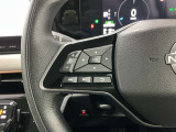 【ステアリングスイッチ】運転中に前方から目線をそらすことなくオーディオ等の操作が可能な便利機能!安心&快適なドライブを演出してくれます。