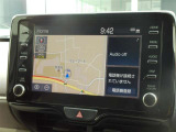 ディスプレイオーディオを装備。スマホとクルマをつなぐことで、これまでのナビに加えて、いろんなサービスが楽しめます。