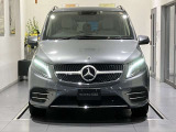 メルセデス・ベンツあざみ野は2013年のオープンからメルセデスベンツ/スマートの販売・メンテナンスに特化した正規販売店でございます。広々としたショールームと展示場でお客様をお迎えしております。