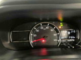 3.「認定中古車カルテ」は、走行距離や修復歴に加えてキズ・凹みの有無・状態や消耗品の交換、過去の整備状況がわかります。