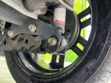 お車を安心してお乗りいただく為には、足回りの定期点検が欠かせません。サービスサポート(有償保証)では無料点検もご提供しており、安心のカーライフをお過ごしいただけるサポート体制が整っています。