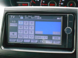 ★純正メモリーナビ付き★ フルセグTV・CD・DVD再生・Bluetoothにも対応しています♪♪