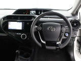 運転席廻りです。