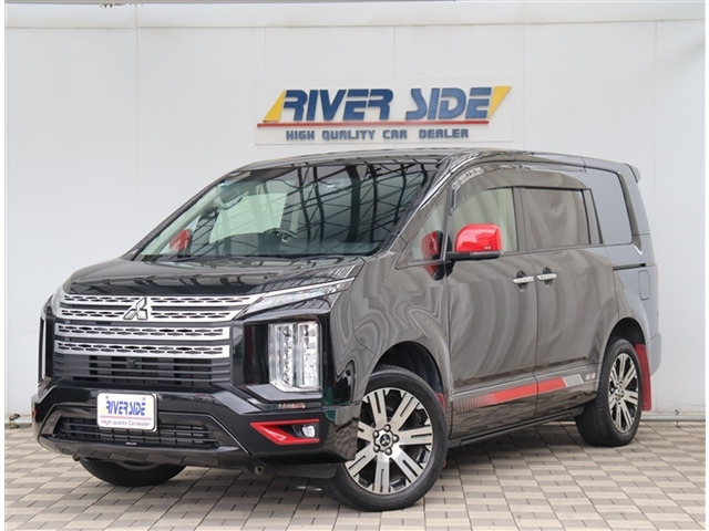 三菱 デリカD:5 2.2 P 4WD 11インチナビフルセグDVD再生全方位カメラ