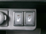 シートヒーター付車です。寒い日の快適性が格段に向上!シートがポカポカで快適で心地良いドライブをサポートします。