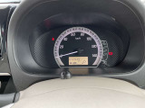 視認性の高いメーターで運転情報を的確に把握できます!