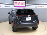 広々とした車内空間に優れた燃費性能。更にデザインも上質で人気のお車です!