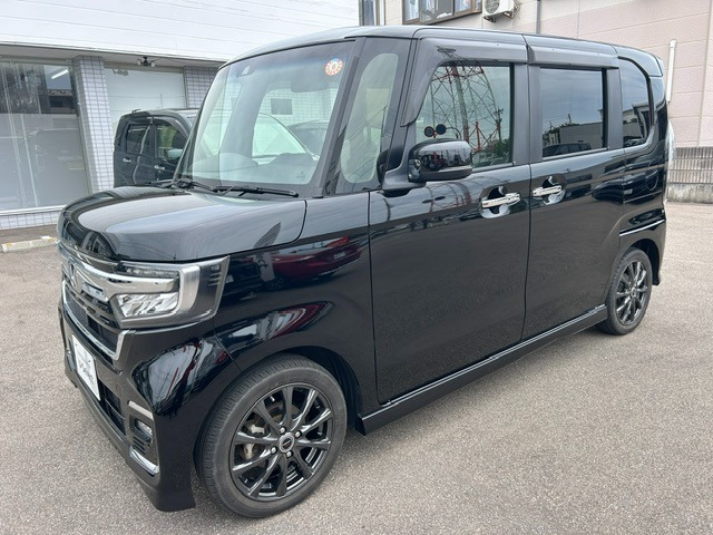 N-BOXカスタム  L ターボ
