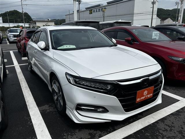 アコード 2.0 EX サンルーフ 禁煙車 黒革シート