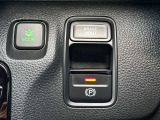 電子制御パーキングブレーキやオートブレーキホールド、ECONモードボタンなど、より運転を便利にする機能を装備しております!