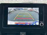 バックカメラ搭載しております!見えにくい後方をカバーしてくれます。目視が重要ですが、障害物がないか、人がいないかなど確認するのに便利です!車を守るためにも、人や物を守るためにもあって損ないです