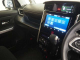見通しのよいすっきりとした視界で、誰でも運転しやすいです。運転のしやすさは疲れにくさにも繋がります