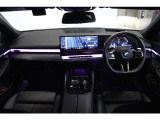 実車がストックヤードに保管されている場合がございます。ご来店前にご連絡をお願いいたします。