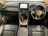 RAV4 2.0 アドベンチャー オフロードパッケージ 4WD 