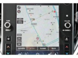 縦長の11.6インチ大型モニターナビを搭載。画面が大きいので地図も見やすいです。Bluetoothオーディオやアップルカープレイ、ハンズフリー通話機能にフルセグTVなどを搭載。