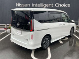 セレナ 1.4 e-4ORCE ハイウェイスターV 4WD 
