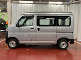 【スマートアシスト搭載車】 衝突回避支援ブレーキ機能(対車両・歩行者)、衝突警報機能(対車両・対歩行者)、誤発信抑制制御機能などの機能で安全な運転をサポートします
