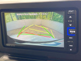 【バックカメラ】駐車時に後方がリアルタイム映像で確認できます。大型商業施設や立体駐車場での駐車時や、夜間のバック時に大活躍!運転スキルに関わらず、今や必須となった装備のひとつです!