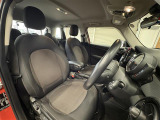 ◆LIBERALAは、輸入車選びの新たなスタイルを提案するインポート・セレクト・ブランドです。オーナー様となる方がクルマから直接感じる感性を第一にした、最良の一台との出会いをコーディネートいたします。