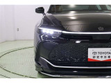 4つのランプに宿る力強い眼差し。4眼LEDヘッドランプです。汚れや積雪を取り除いてくれるヘッドライトウォッシャー付。オートライト、オートハイビームも搭載しているので面倒なヘッドライトの切替えは不要です