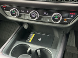 こちらの車両は、試乗車として使用している車両となっております。そのため走行距離の変動がございます。ご了承ください。