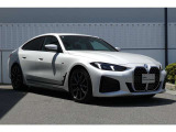 お車の詳細等はお気軽にBMW正規ディーラー Osaka BMW BPS姫里までお問い合わせくださいませ。スタッフ一同、お待ちしております。0078-6002-582225