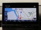 【純正9インチナビ】使いやすいナビ操作にオーディオ機能も充実!Bluetooth接続で運転中のハンズフリー電話や好みの音楽を車内に流す事が出来ます。ラインナップや車種に応じて豊富な機能が使用可能♪
