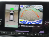 お車選びをお楽しみ頂けるよう、在庫車の展示スペースを十分に確保しております。