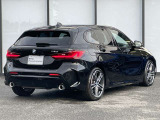 サービスにはドイツ本国と同様に教育と訓練を受け、BMWを知り尽くした「マイスターメカニック」が数多く在籍しております。納車前点検整備で、お客様に安心と安全をお届けいたします。